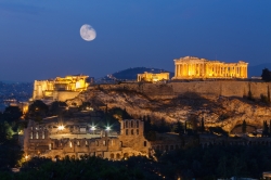 Acropoli di notte